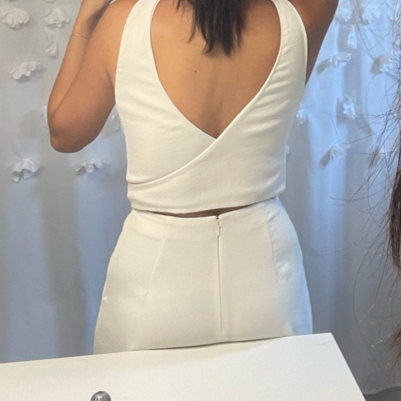 Aritzia jumpsuit - Picture 4 of 4